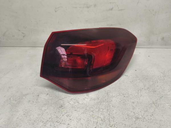 FEU ARRIERE DROIT OPEL - Vue 1